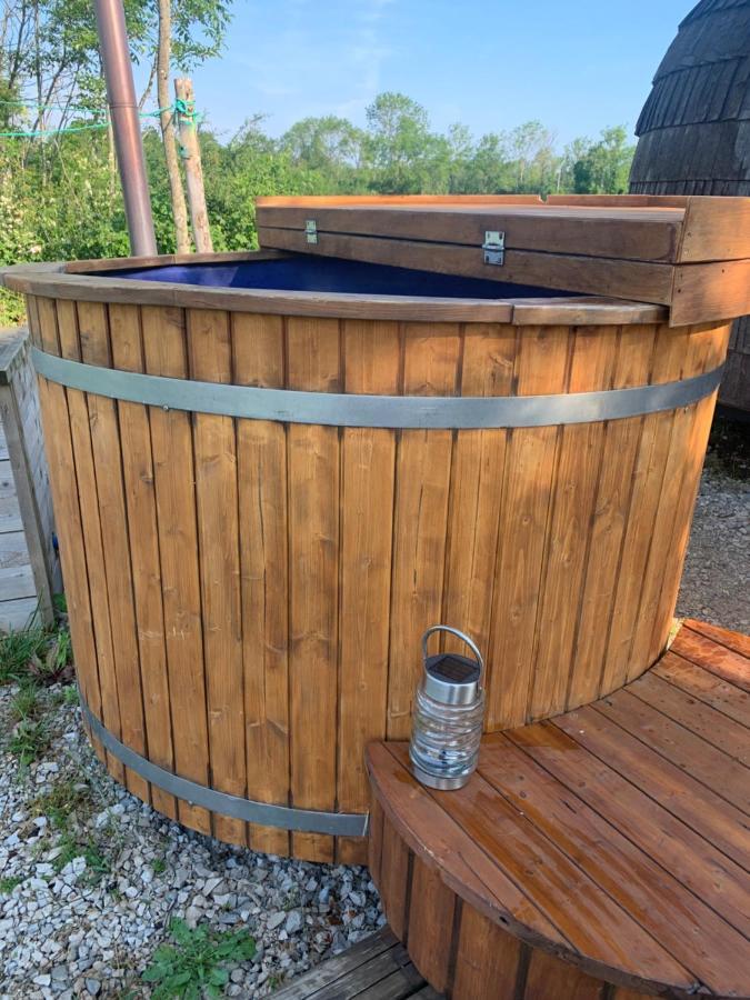 Cabane En Bois Avec Bain Nordique Et Sauna Marigny  ภายนอก รูปภาพ